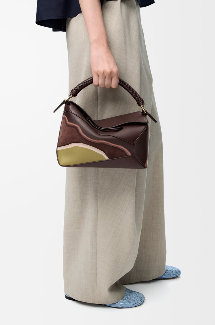 LOEWE パズルエッジ バッグ スモール（ナパカーフ） チョコレート/ライトモス