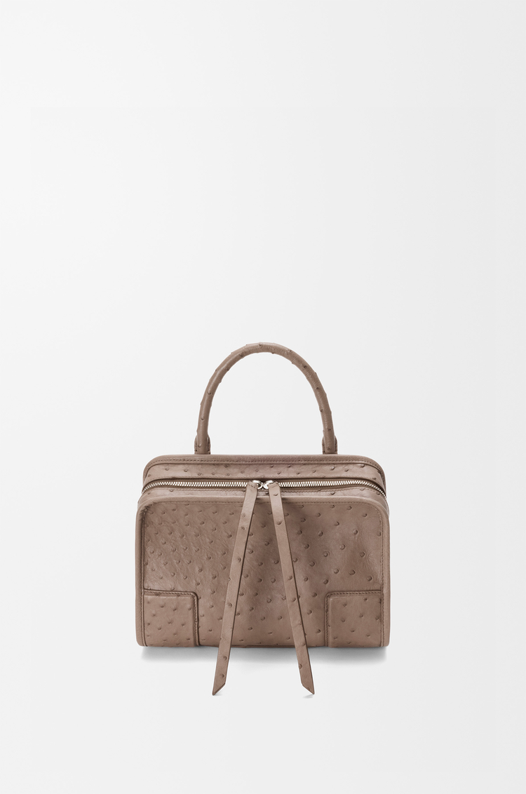 LOEWE Petit sac Amazona 180 en cuir d'autruche Taupe Foncé