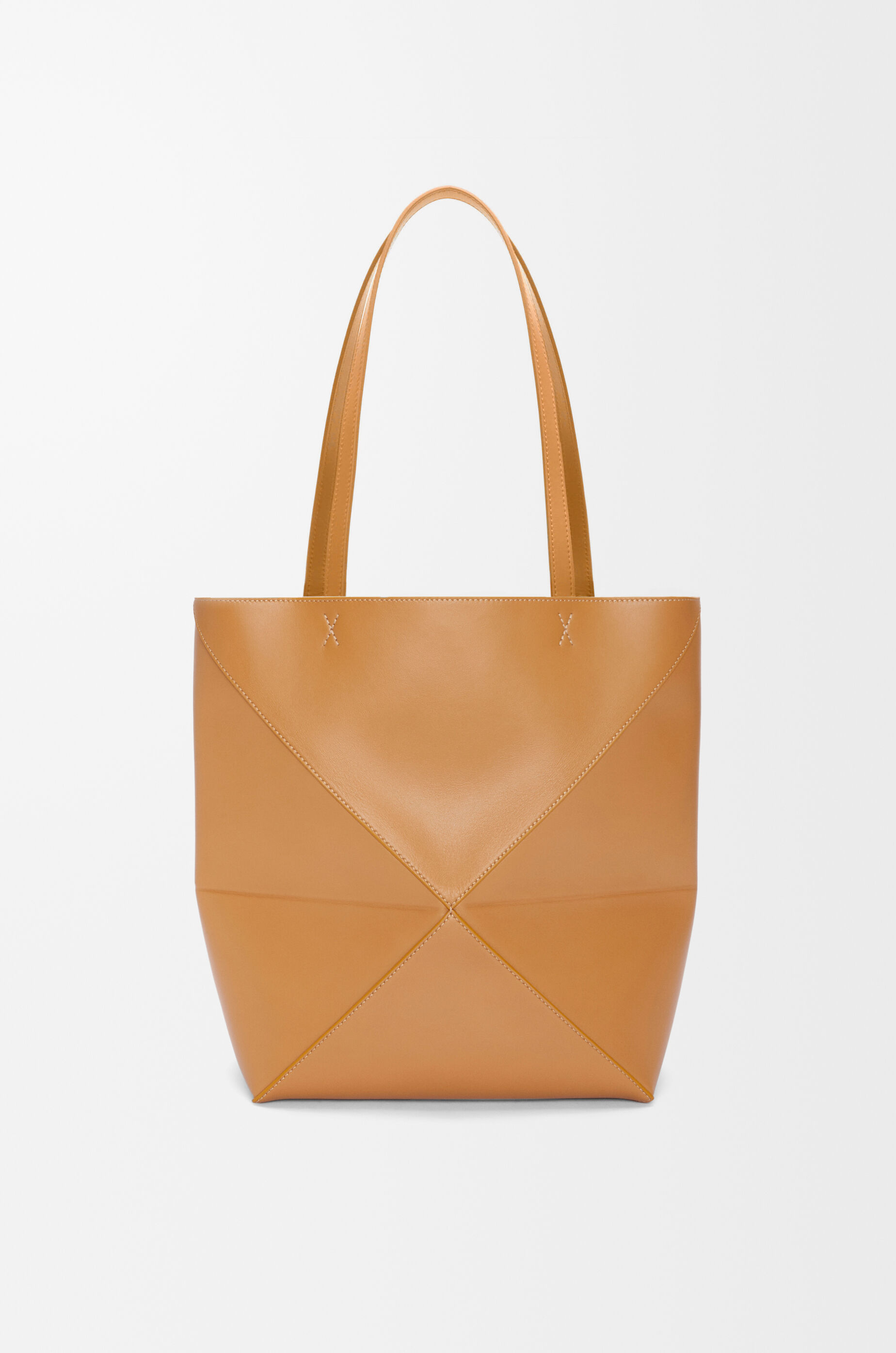 LOEWE 미디엄 퍼즐 폴드 토트 - 샤이니 카프스킨 웜 데저트