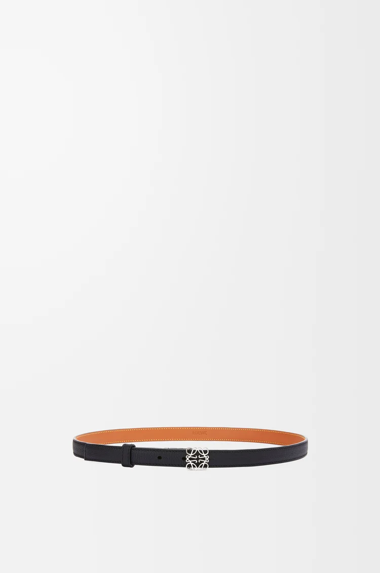 LOEWE Cinturón Anagram en piel de ternera graneada Negro/Paladio