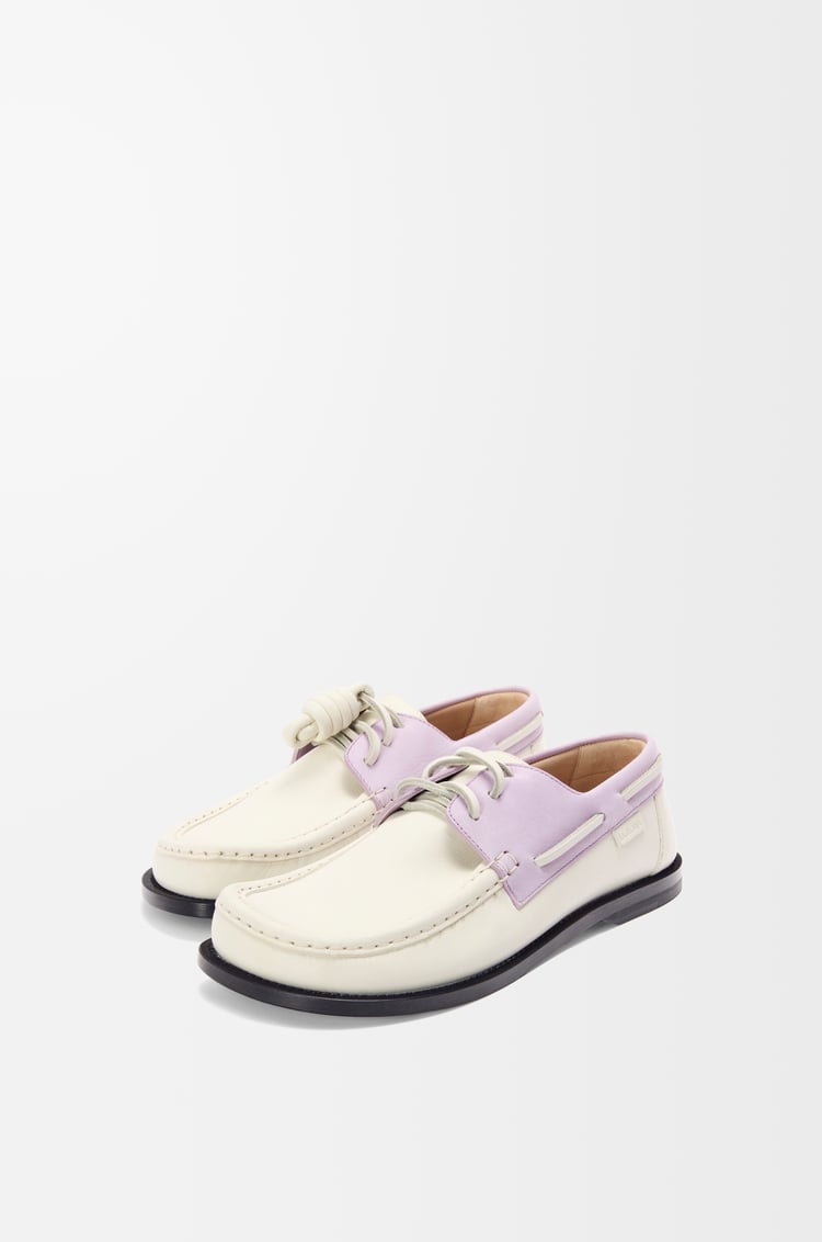LOEWE 柔軟小牛皮 Campo 船鞋 白色/丁香紫