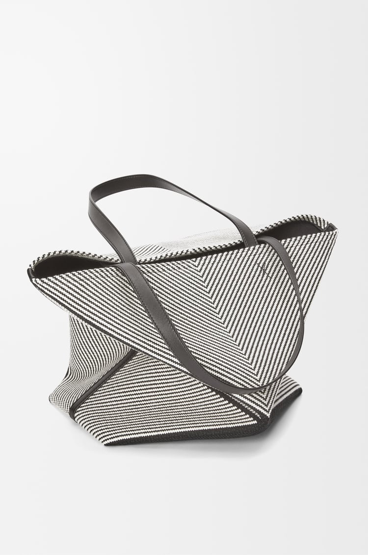 LOEWE Bolso Puzzle Fold tote XL en jacquard de lona y piel de ternera Natural/Negro