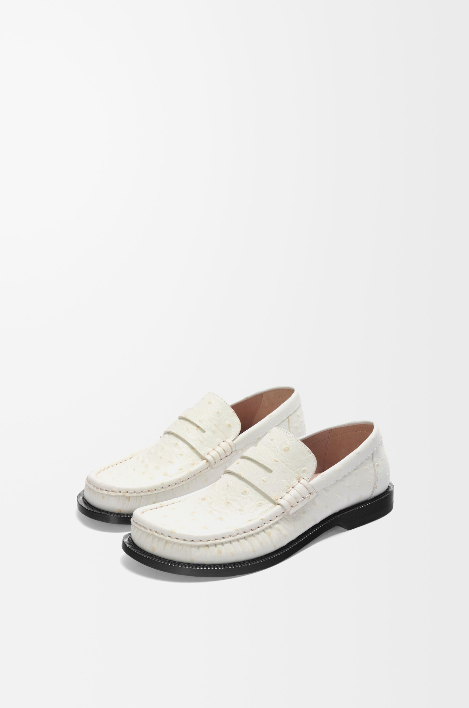 ローファー・オックスフォード LOEWE IVORY LEATHER CAMPO LOAFERS Campo loafer in embossed calfskin Beige - LOEWE