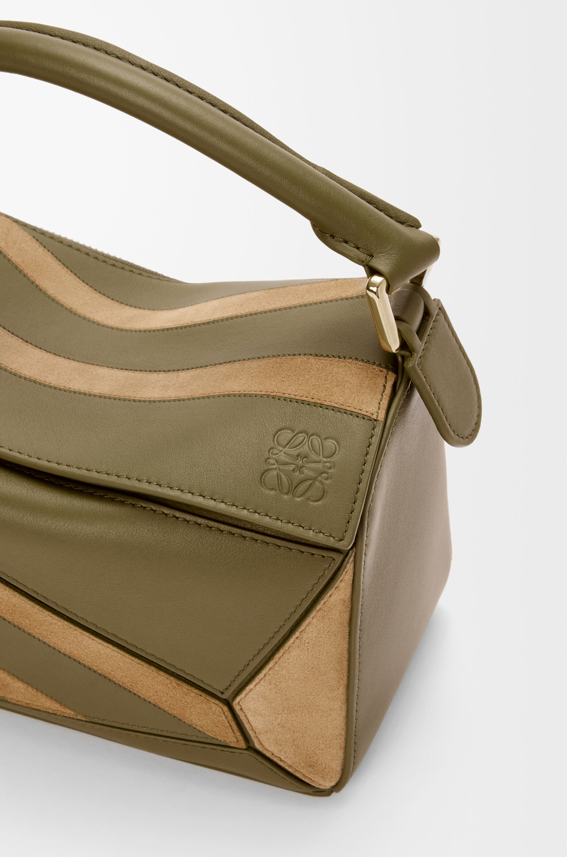 ルミスパ Loewe X WILLIAM MORRIS Calfskin Puzzle Bag Black Multicolor