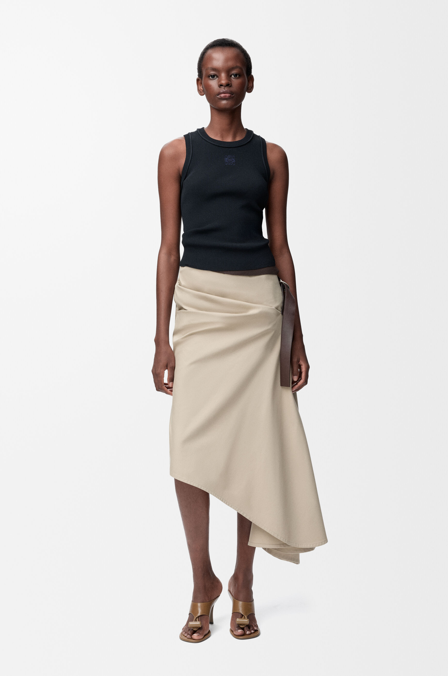 アナグラム タンクトップ（ストレッチレーヨン） ブラック - LOEWE