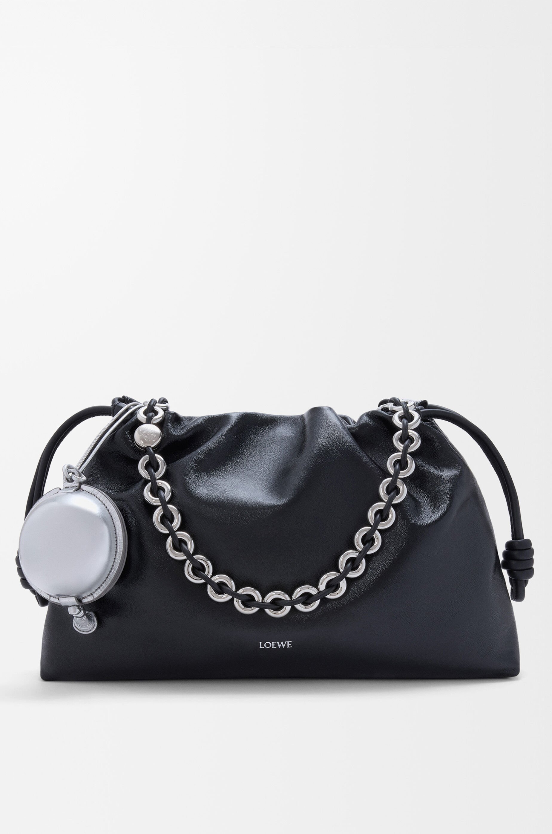 【LOEWE】ナッパカーフスキンのバルーンポーチ バッグチャーム バルーン ポーチ(ナパカーフ) シルバー - LOEWE