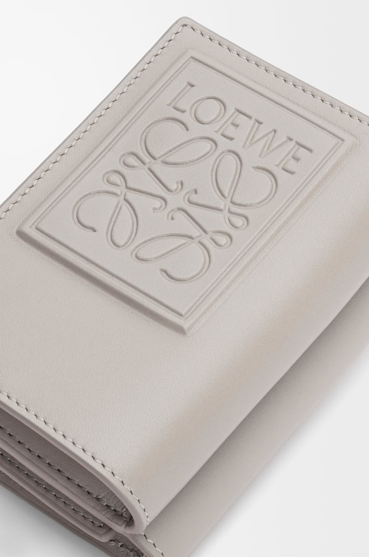 LOEWE Trifold wallet in satin calfskin Shell Grey