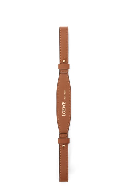 LOEWE Branded short strap in classic calfskin Tan plp_rd