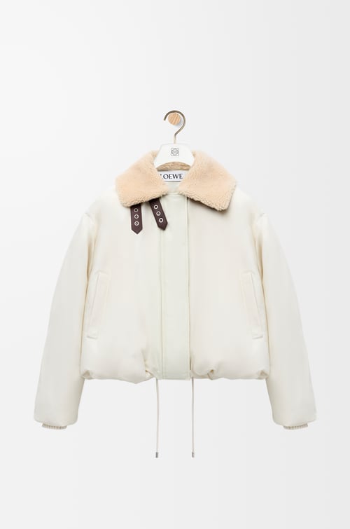 LOEWE パファー ジャケット（テクニカルコットンブレンド） アイボリー