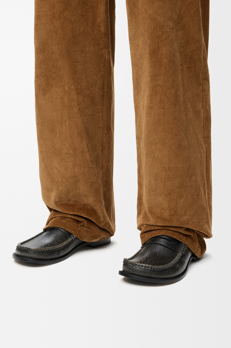 LOEWE Campo loafer in cracked calfskin Black/Cream