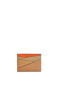 LOEWE 퍼즐 플레인 카드홀더 - 클래식 카프스킨 웜 데저트/오렌지