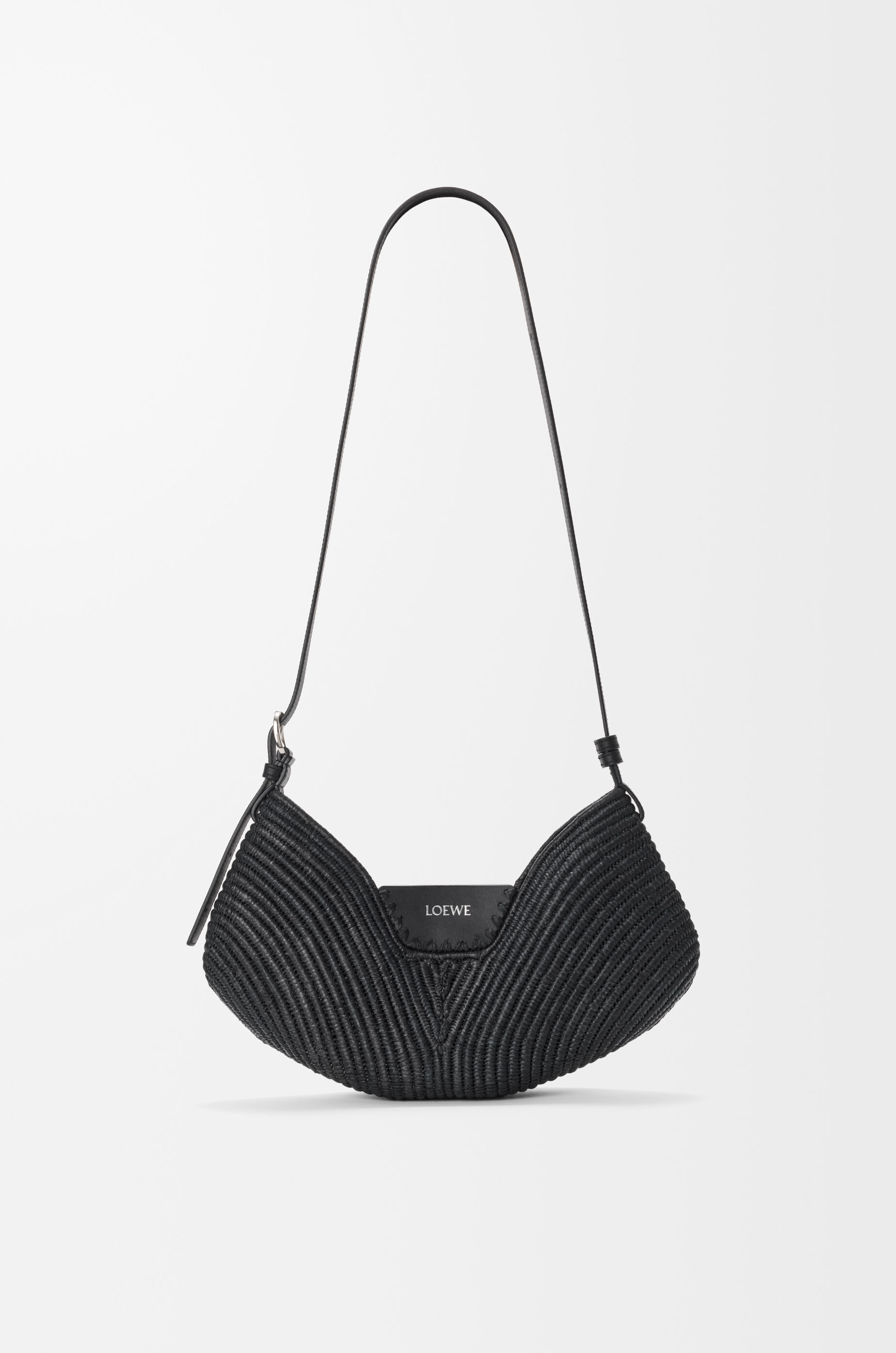 LOEWE ブラックレザースリングバッグ LOEWE（ロエベ） ボディバッグ MOLDED SLING モールデッド スリング