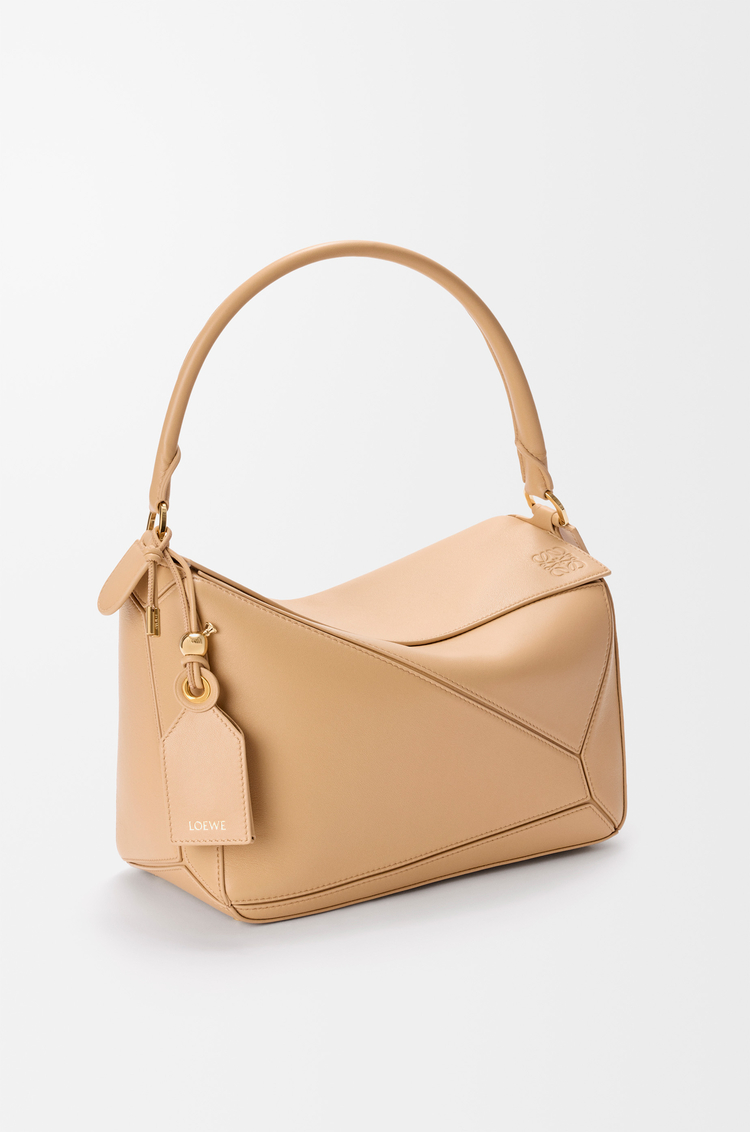 LOEWE Medium Puzzle Featherlight bag in nappa lambskin Silk Beige