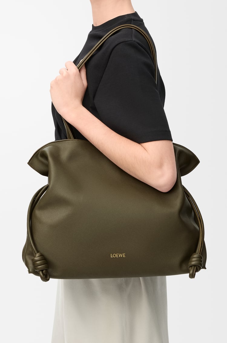 LOEWE 大号纳帕牛皮革 Flamenco 手拿包 深卡其色