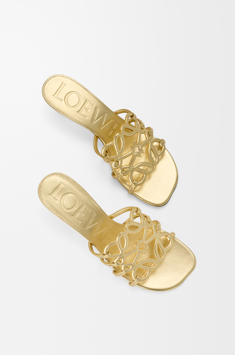 LOEWE Petal Anagram 層壓小羊皮涼鞋 金色