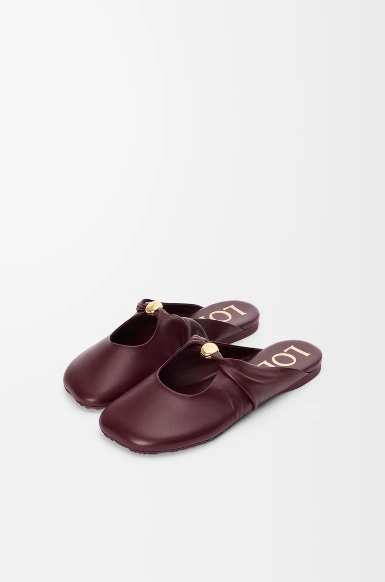 LOEWE Pebble Soft mule in nappa lambskin Dark Burgundy