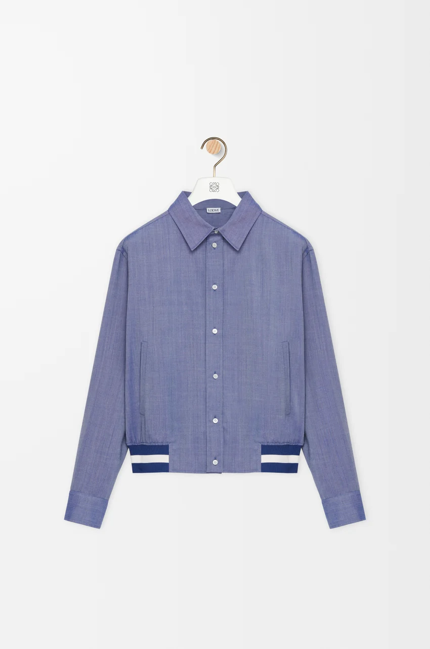 Jacket in wool