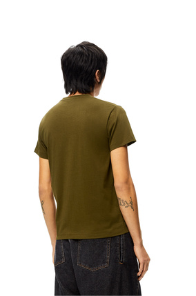 LOEWE 棉质 Anagram T恤 Dark Khaki Green plp_rd