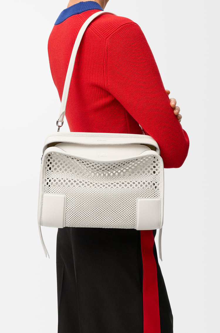 LOEWE Sac Amazona 180 moyen en cuir de veau tressé Blanc Doux