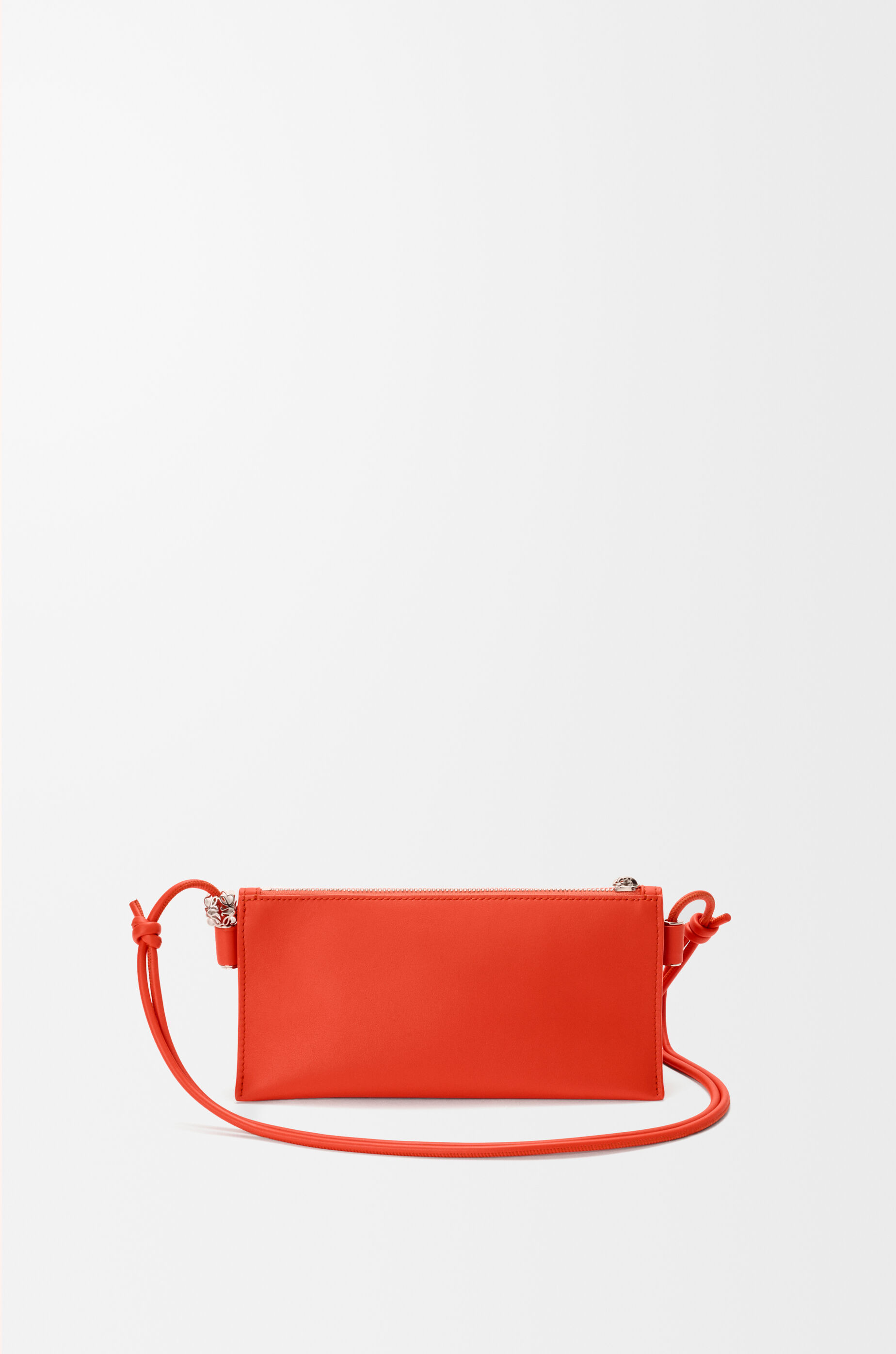 レディース 高級ポーチ & デザイナークラッチバッグ - LOEWE - ロエベ