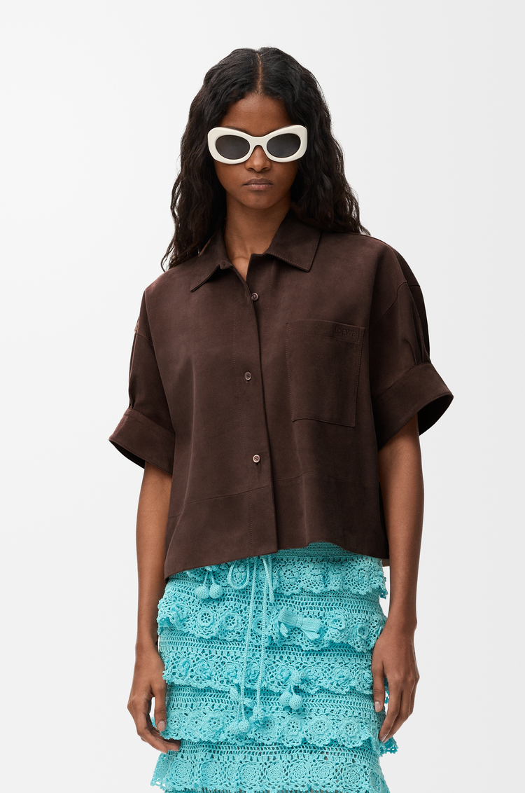 LOEWE 麂皮山羊皮短袖襯衫 深棕色
