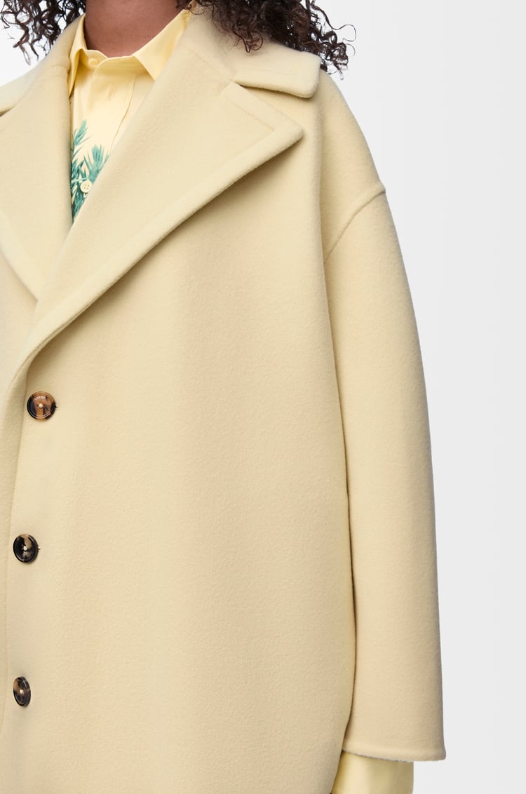 LOEWE Coat in wool Vanilla