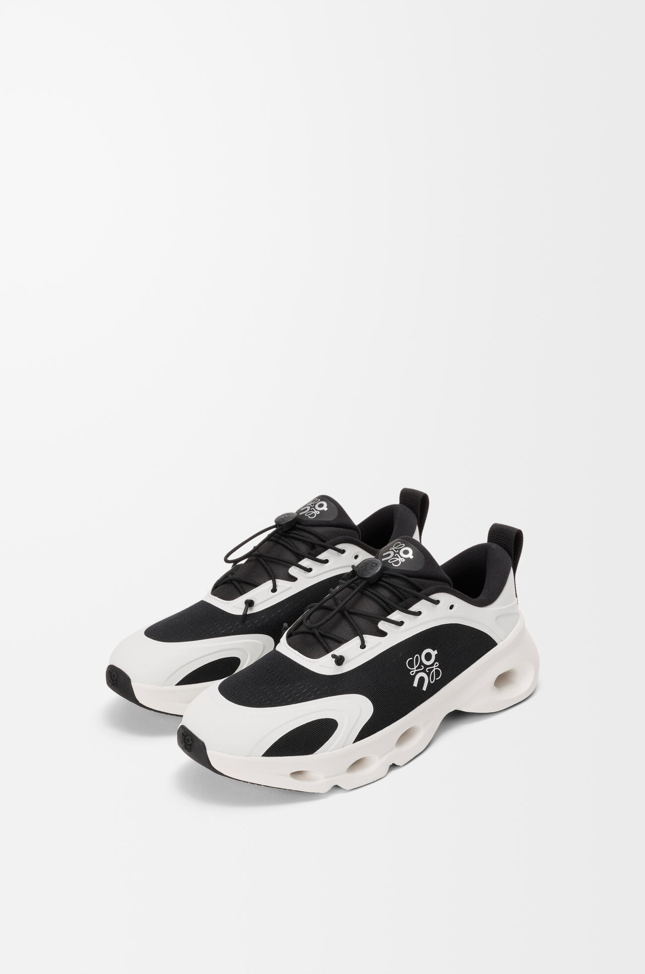 LOEWE Zapatilla Cloudsolo Negro/Cáscara De Huevo