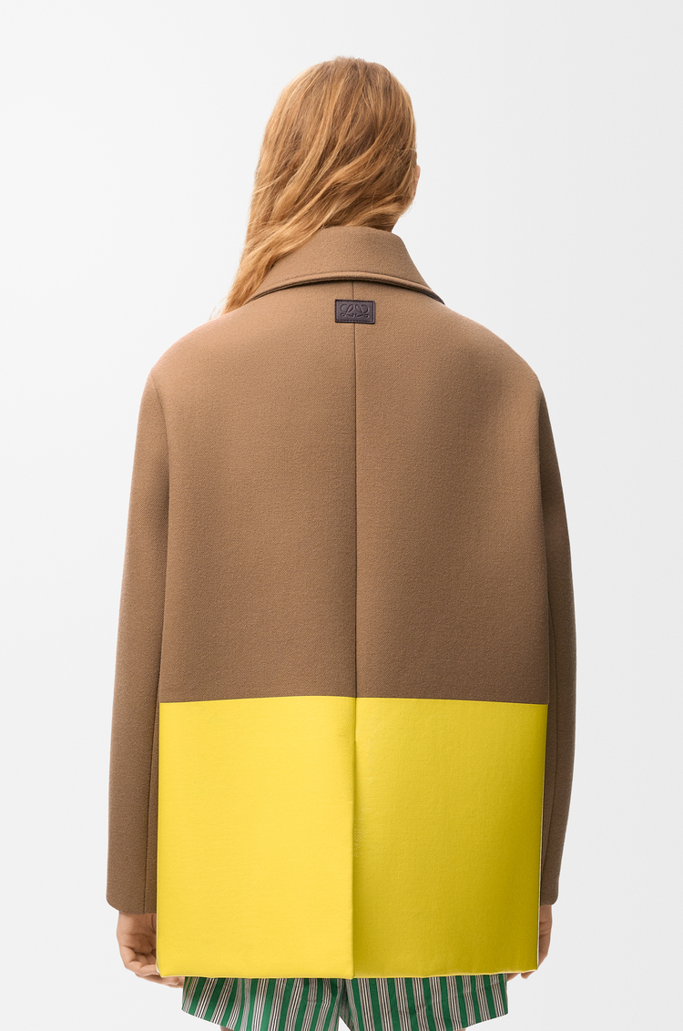 LOEWE Abrigo en lana Camel