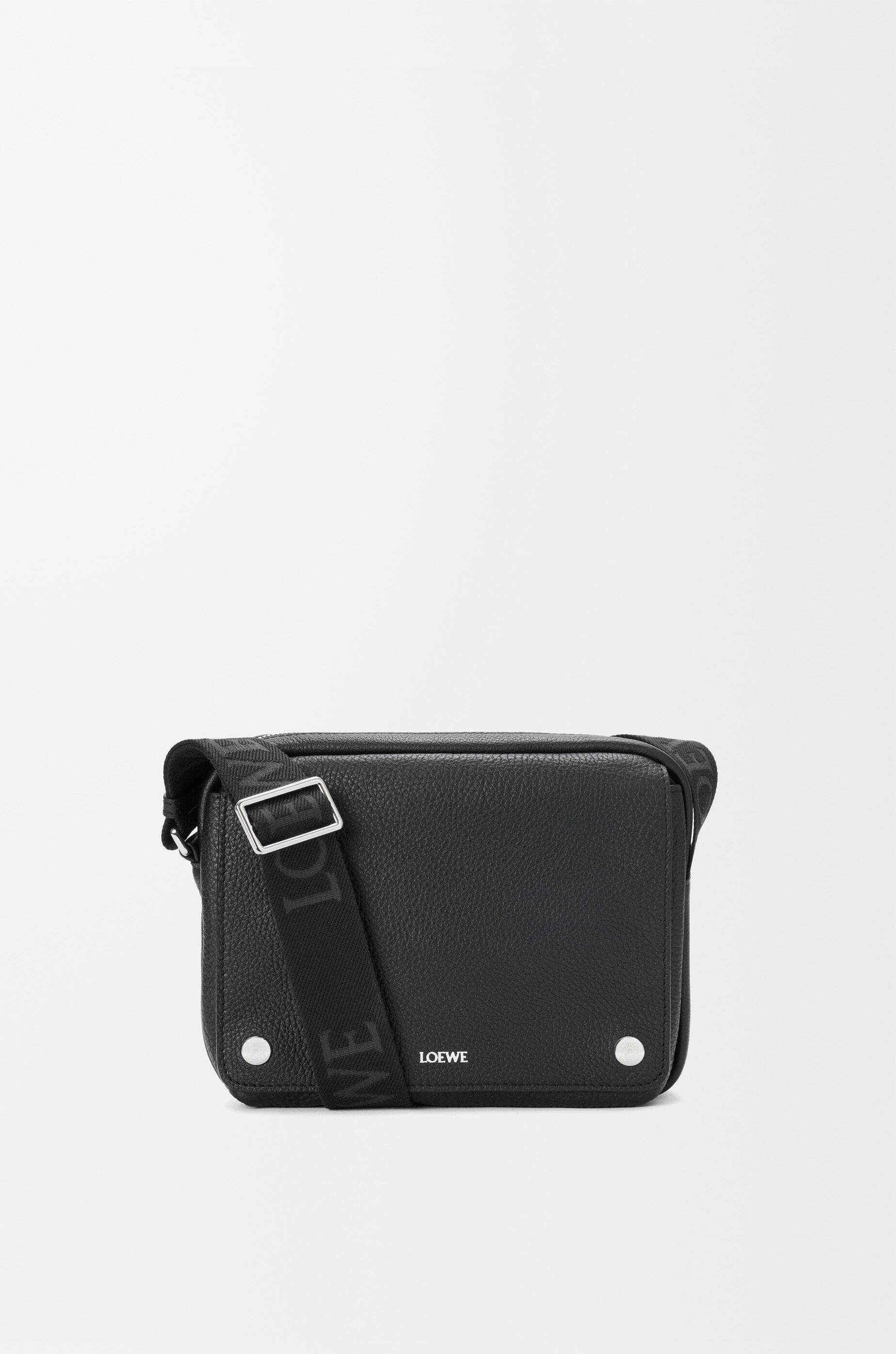 LOEWE ペブル　ブラック【最終値下げ】 ペブル メッセンジャーバッグ ミディアム（サプルグレインカーフ