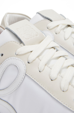 LOEWE 尼龙和牛皮革芭蕾舞运动鞋 White/Off-white plp_rd