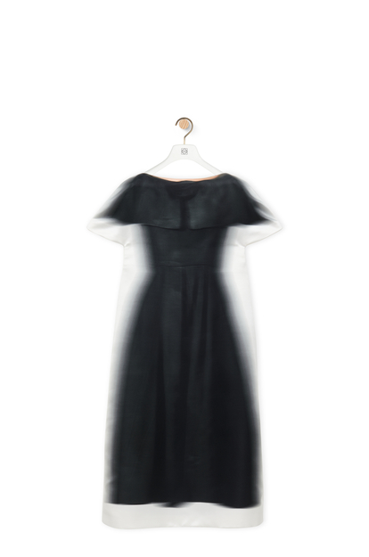 LOEWE Dress in silk 黑色/白色