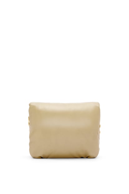 LOEWE Puffer Goya bag in shiny nappa lambskin 黏土綠 plp_rd