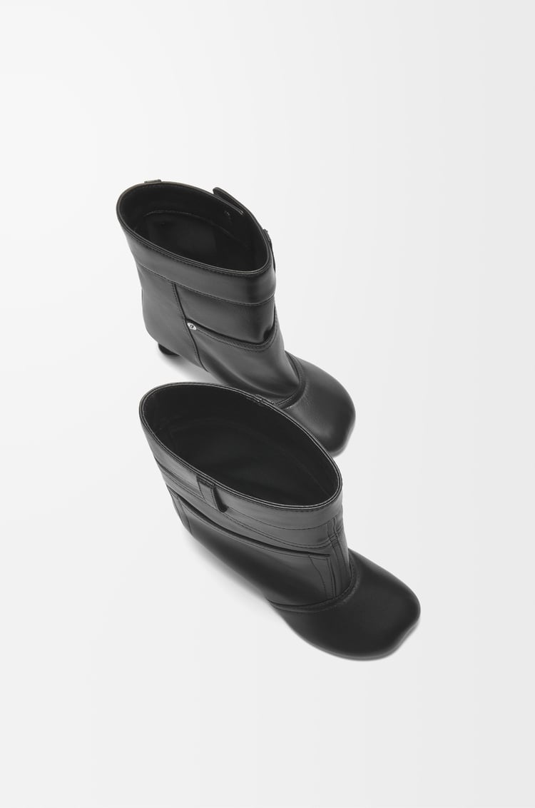 LOEWE トイ アンクル ブーティ（ラム） ブラック