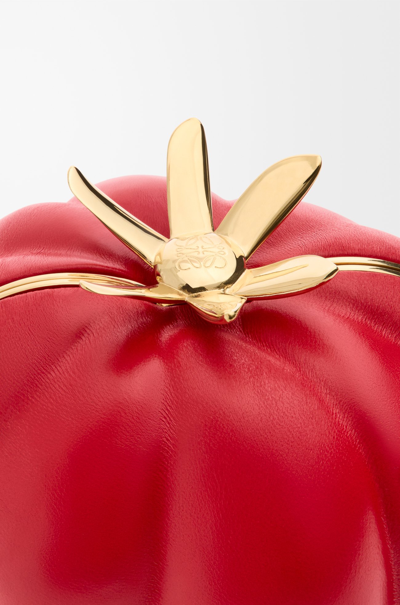 LOEWE Tomato clutch in nappa lambskin Red