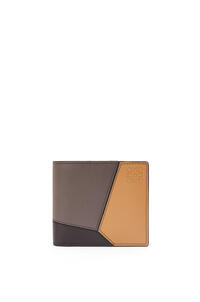 LOEWE Puzzle bifold wallet in classic calfskin Light Warm Desert/Chocolate