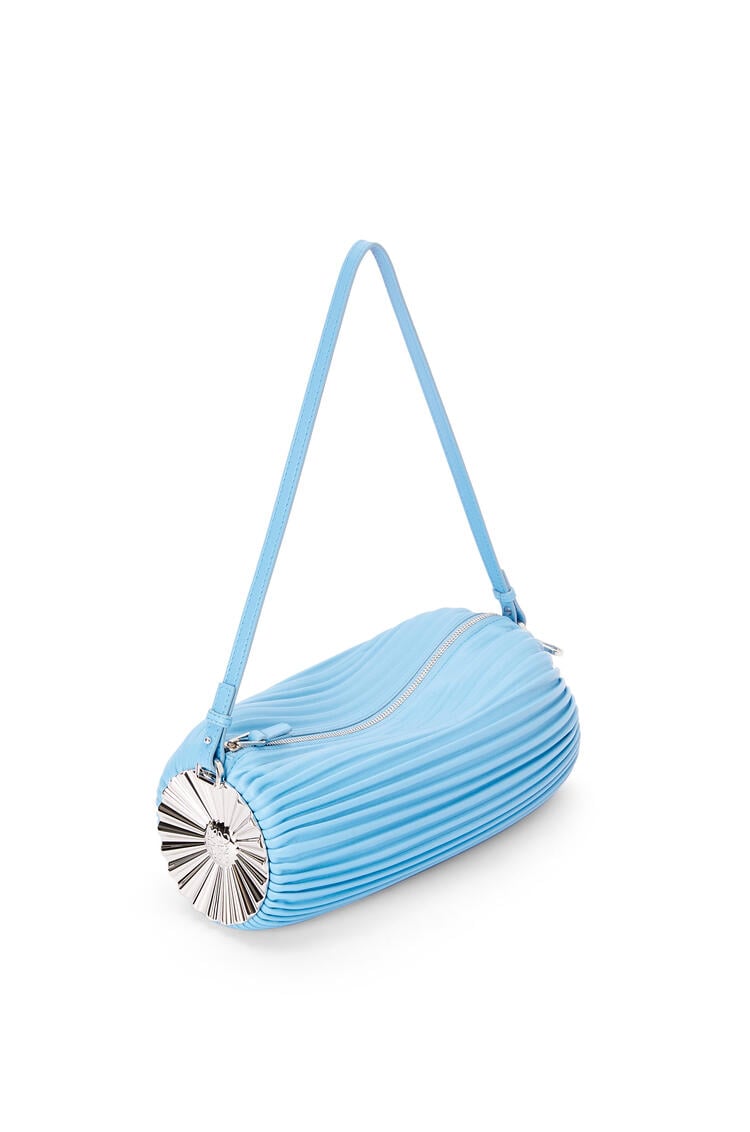 LOEWE Bracelet pouch in pleated nappa with solar metal panel Soft Blue pdp_rd
