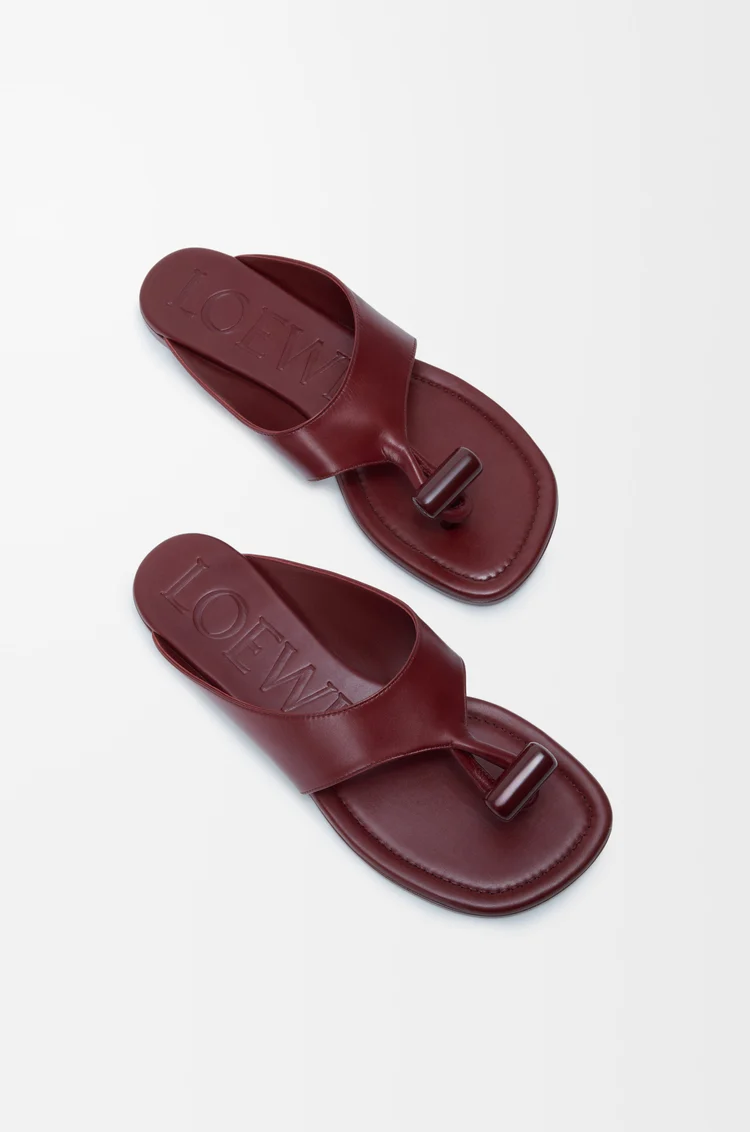 LOEWE Toggle flat sandal in shiny smoot calfskin Burnt Red