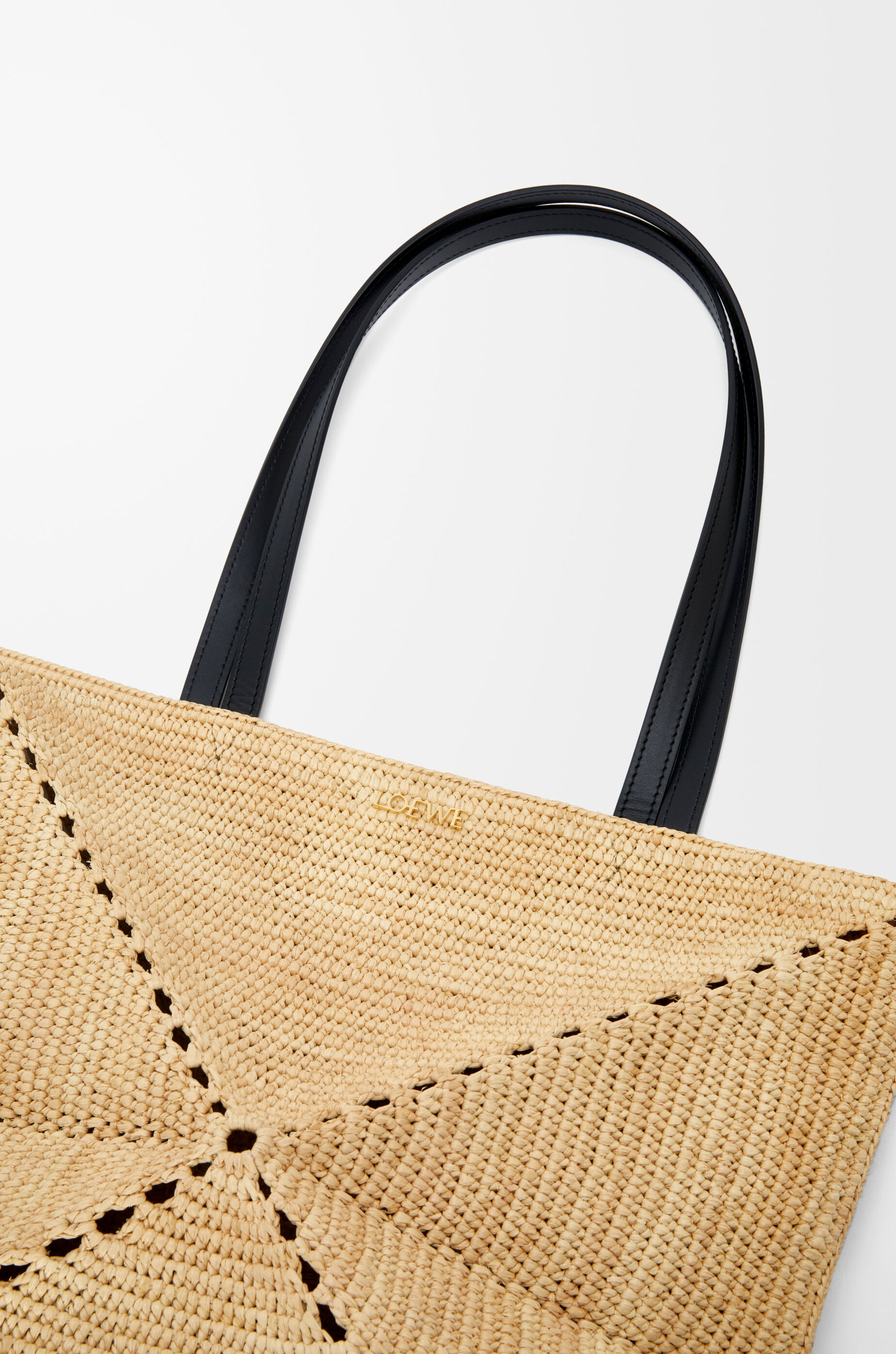 LOEWE Puzzle Fold Tote in raffia Natural