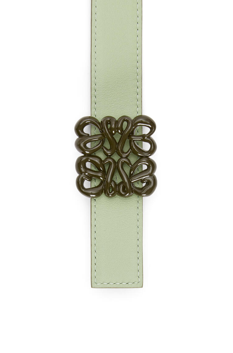 LOEWE Cinturón Anagram Inflated en piel de ternera Tea Dust Glaze/Pale Green