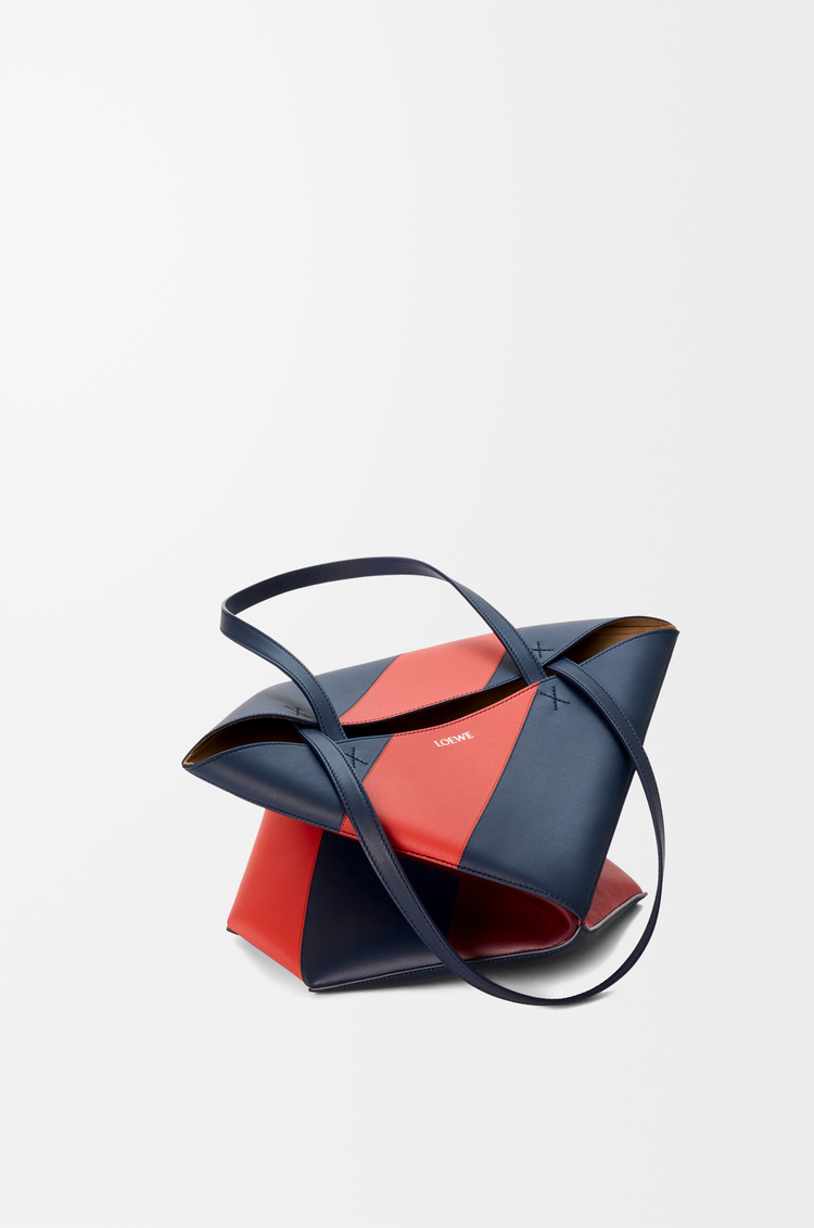 LOEWE 미디엄 퍼즐 폴드 토트 - 클래식 카프스킨 멀티컬러 딥 네이비