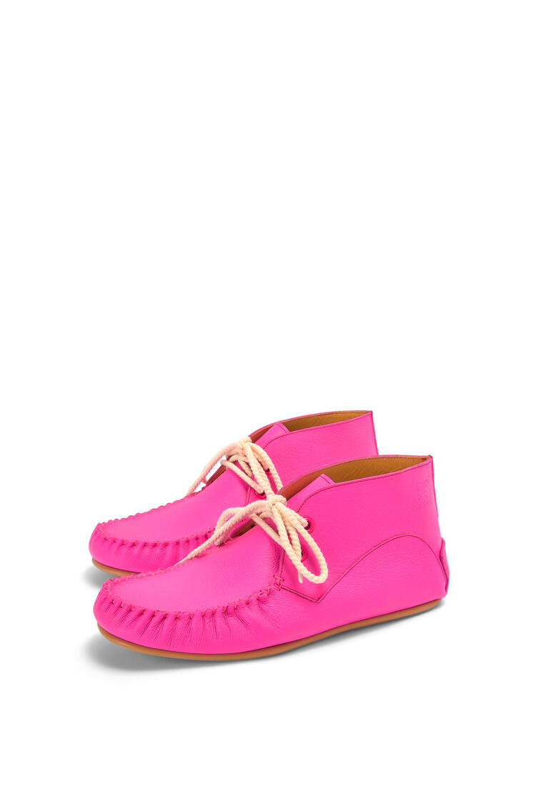 LOEWE Soft lace up in calfskin Neon Pink pdp_rd