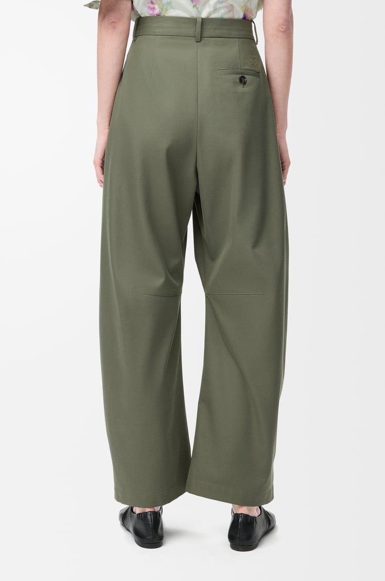 LOEWE バレル トラウザーズ（コットン&シルク） カーキグリーン