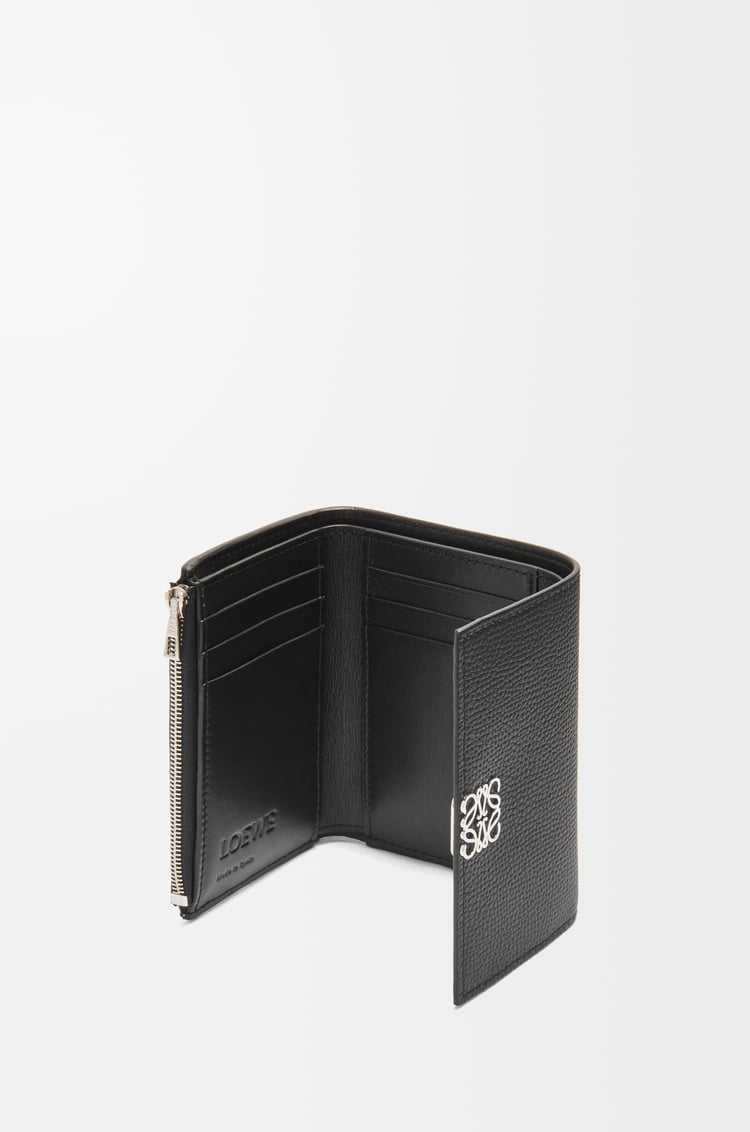 LOEWE Cartera vertical pequeña Anagram en piel de ternera Negro