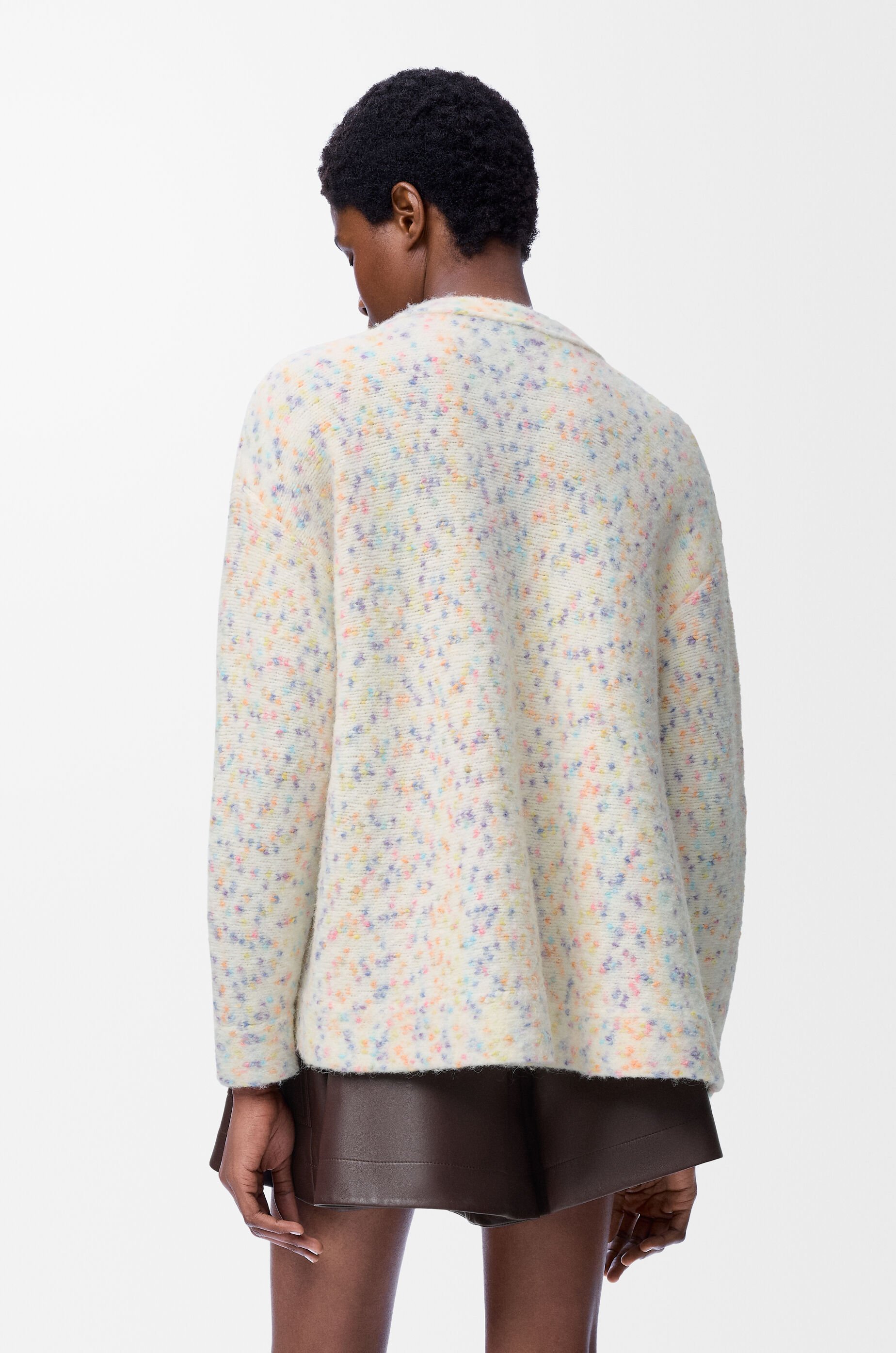 気品【LOEWE】アルパカ混カーディガン トラペーズ カーディガン(ウール&アルパカブレンド) ホワイト