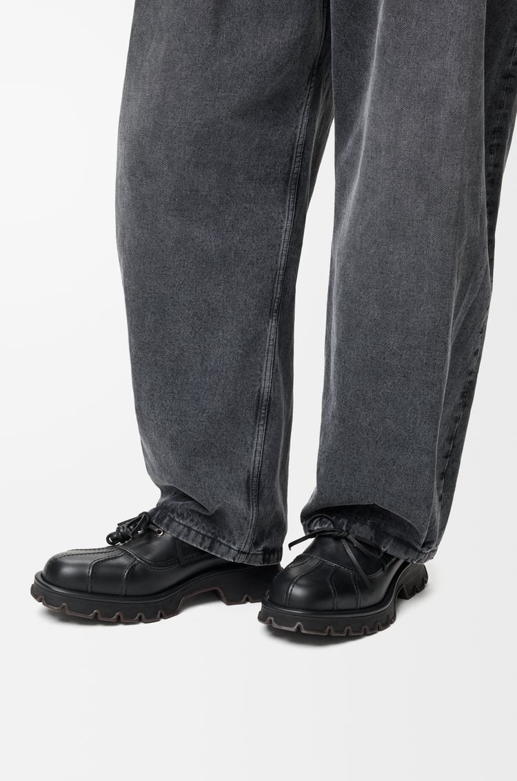 LOEWE Bobby derby in calfskin and vegetable-tanned calfskin ブラック