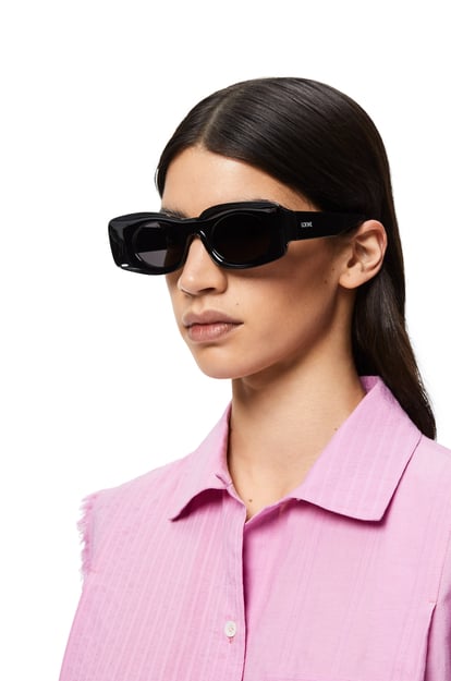 LOEWE Paula's Ibiza original sunglasses 亮黑色 plp_rd