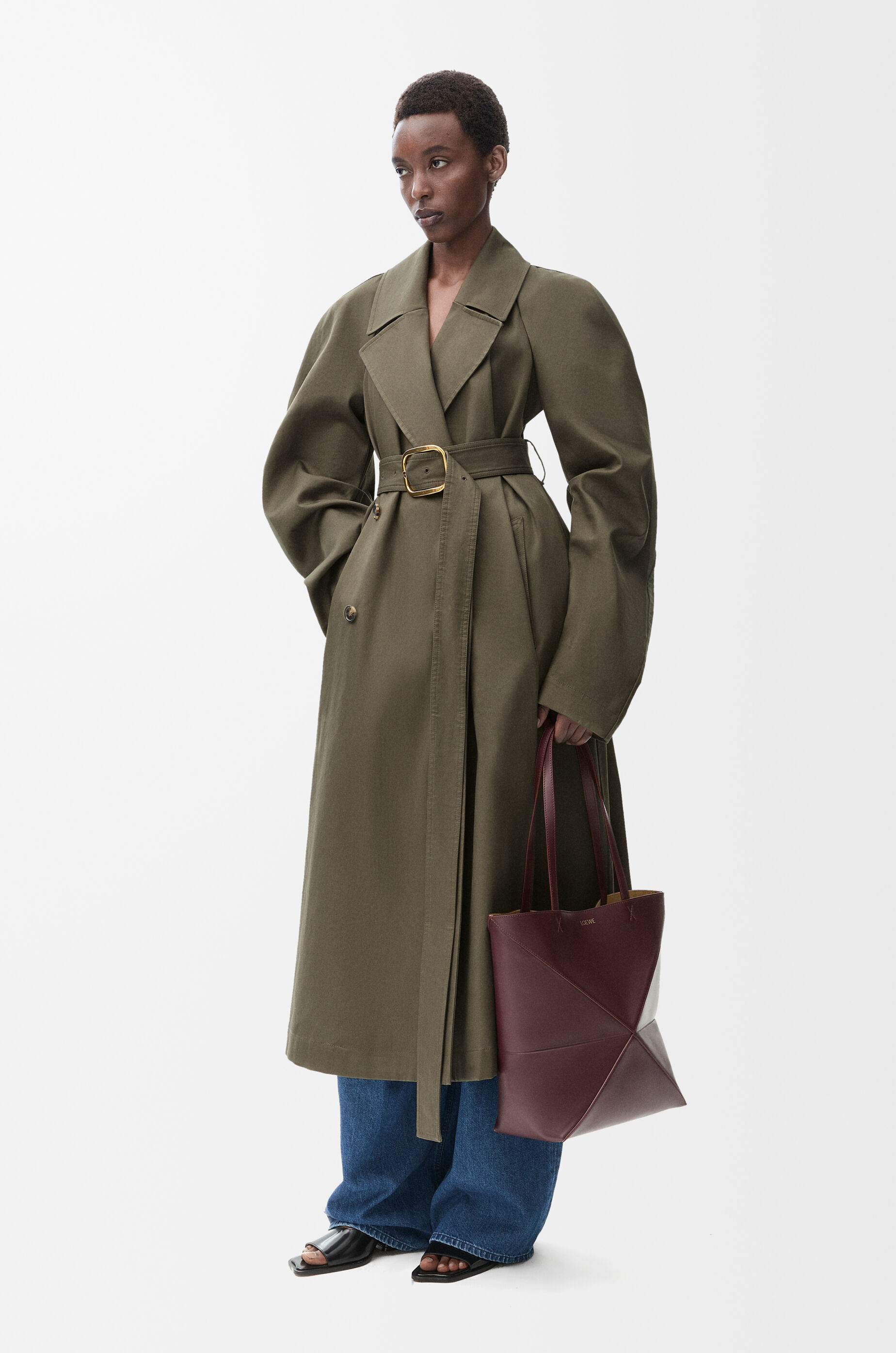LOEWE ロエベ トレンチコート ベージュ バイマ価格 ¥323,000