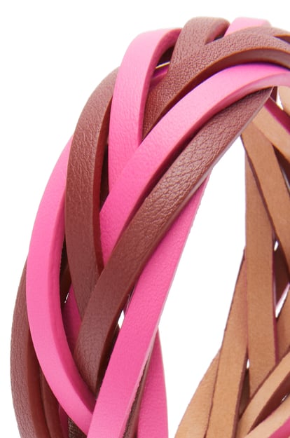 LOEWE Bicolour braided bangle in calfskin Brick Red/Pink plp_rd