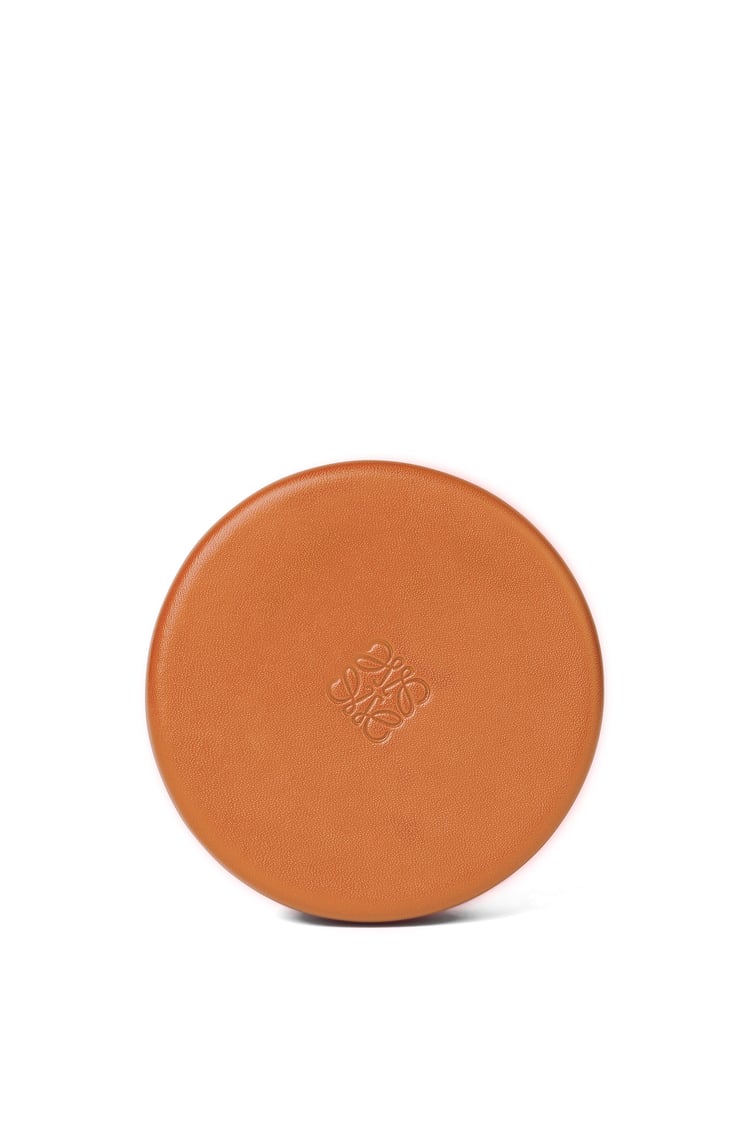 LOEWE Medium box in kipskin Pecan