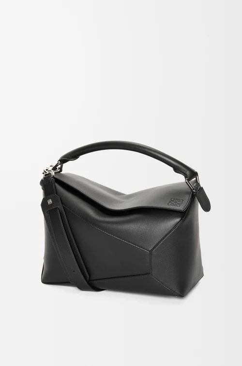 LOEWE Bolso Puzzle Edge mediano en piel de ternera Negro
